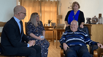 Care Minister, Stephen Kinnock MP, visiting Ross in his home